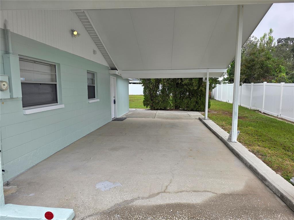 5446 COLCHESTER AVENUE, SPRING HILL, FL — photo 2 of 18