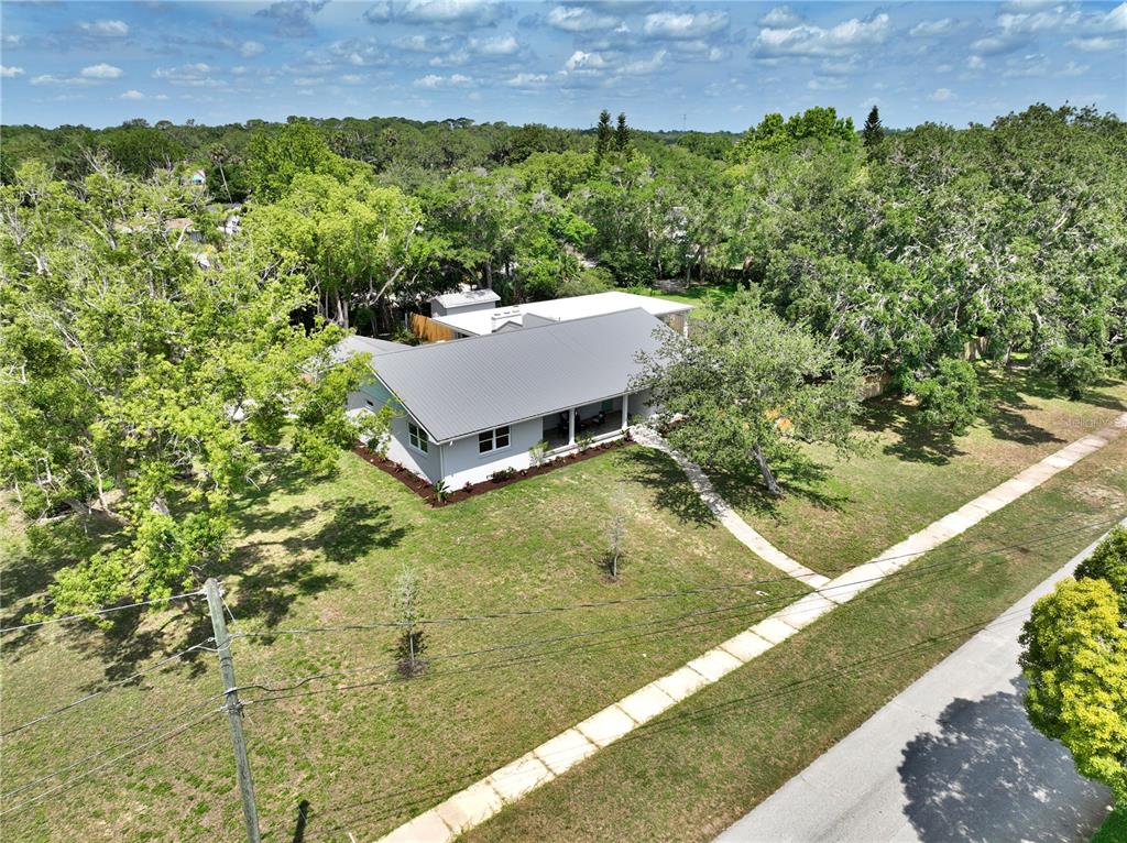 1510 LIVE OAK STREET
