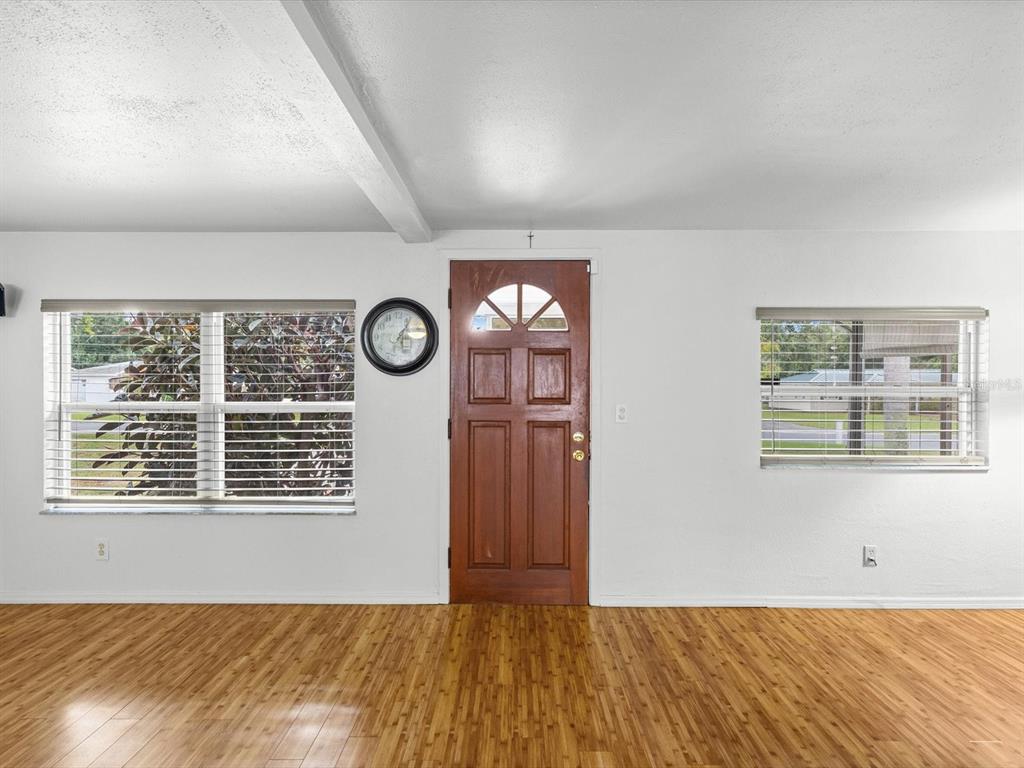 5291 43RD AVENUE N, ST PETERSBURG, FL — photo 4 of 50