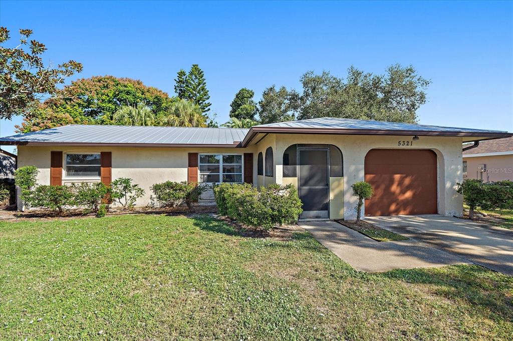 5321 FOXWOOD DRIVE