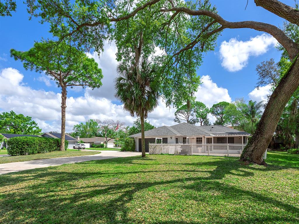 4205 BENT TREE BOULEVARD, SARASOTA, FL — photo 5 of 30