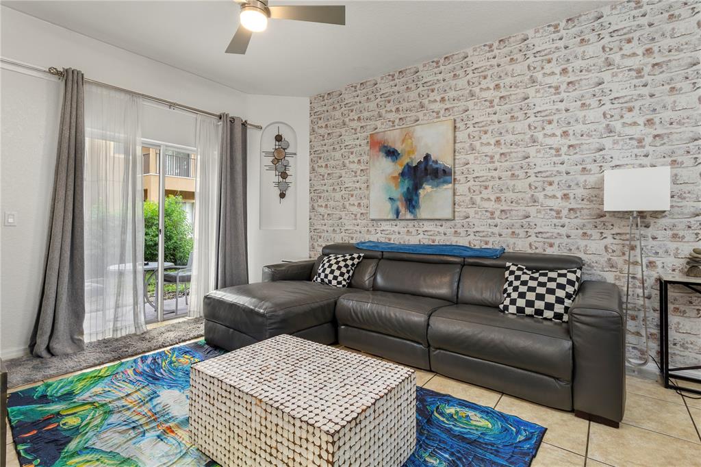 316 CAMBRIA AVENUE, DAVENPORT, FL — photo 5 of 30