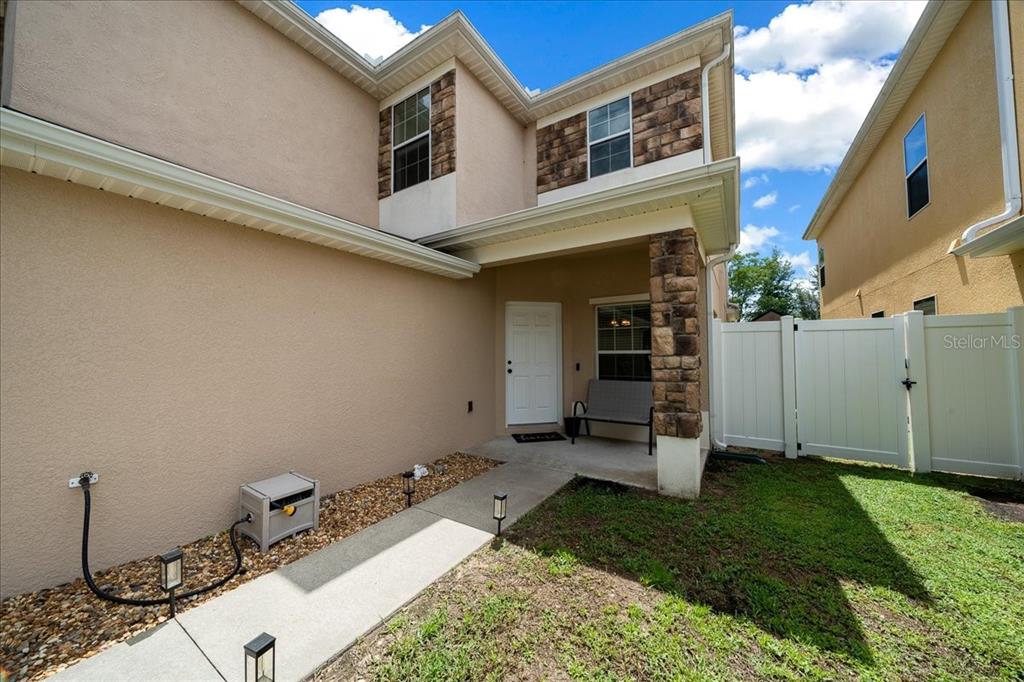 4913 NE 122ND AVENUE, OXFORD, FL — photo 4 of 30