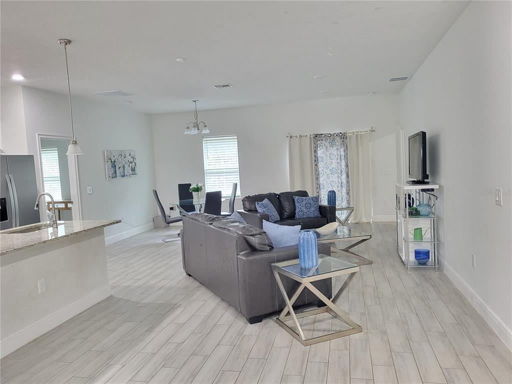 1914 MANATEE LANE, POINCIANA, FL — photo 4 of 28