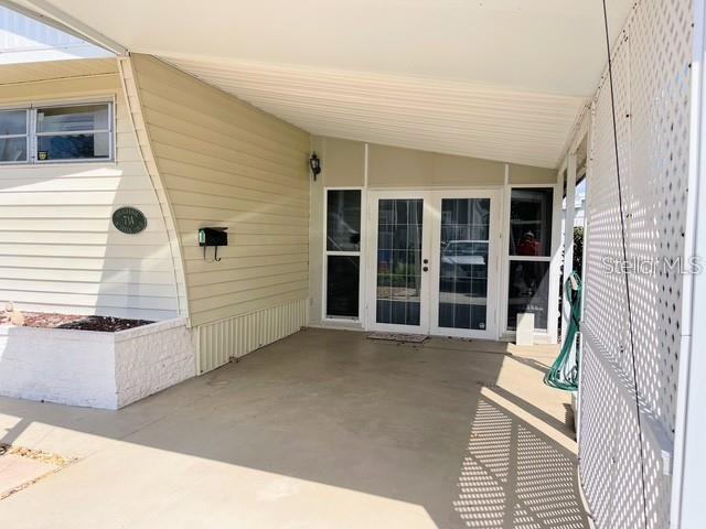 714 S GREEN CIRCLE, VENICE, FL — photo 2 of 22