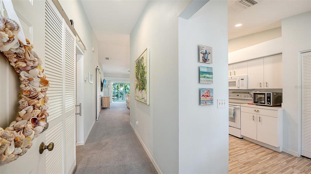 8941 VERANDA WAY UNIT 522, SARASOTA, FL — photo 5 of 30
