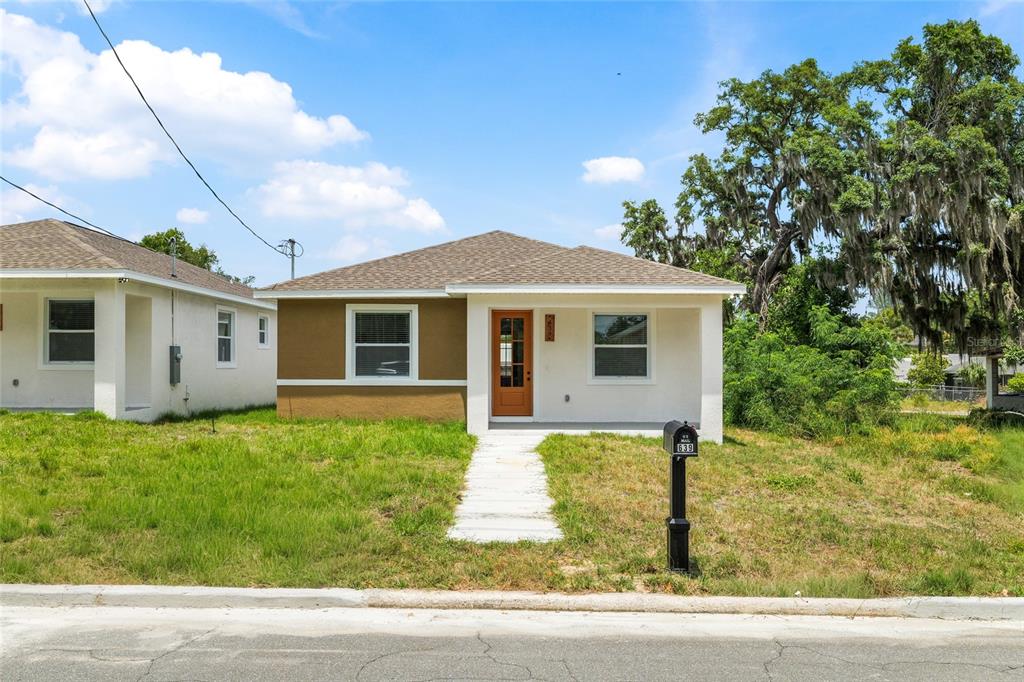 639 W 9TH STREET