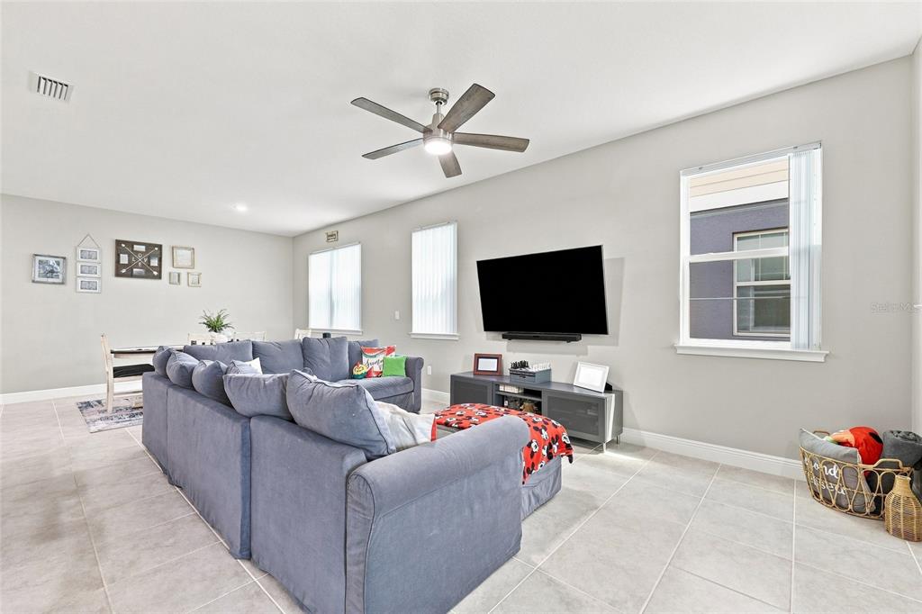 3919 KNOTTY PINE STREET, ST CLOUD, FL — photo 5 of 30