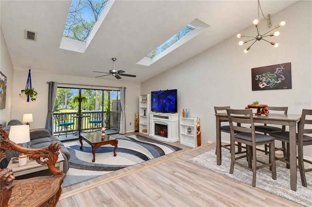 6238 92ND PLACE N UNIT 3205, PINELLAS PARK, FL — photo 4 of 30