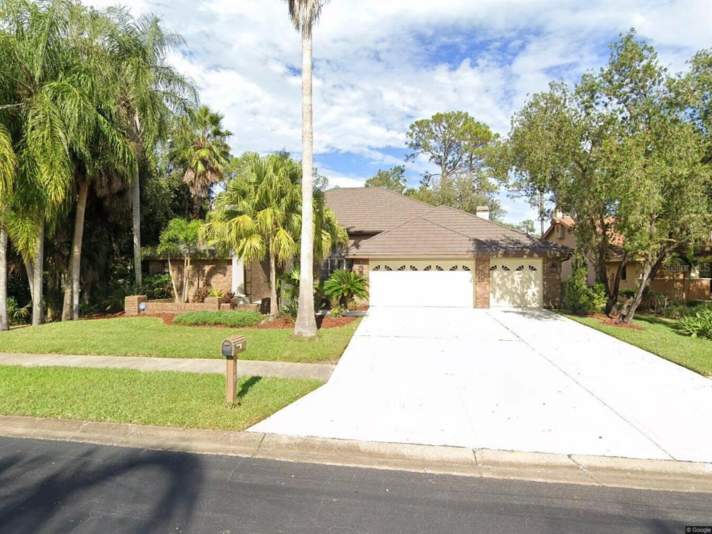 15 GREENHAVEN CIRCLE