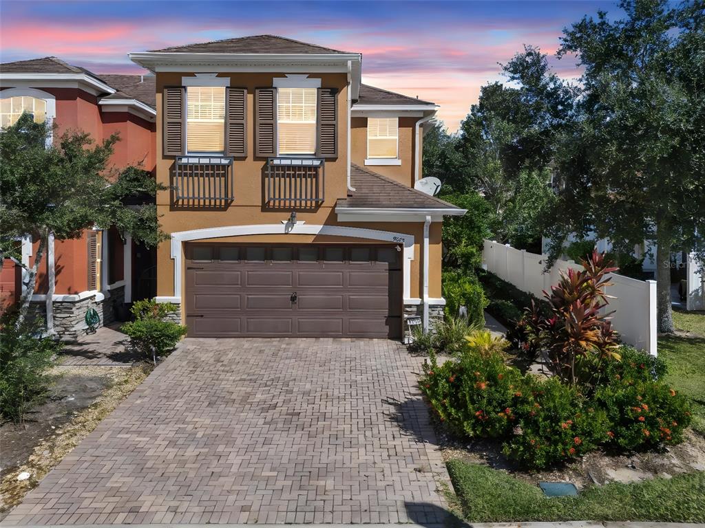 9575 SILVER BUTTONWOOD STREET