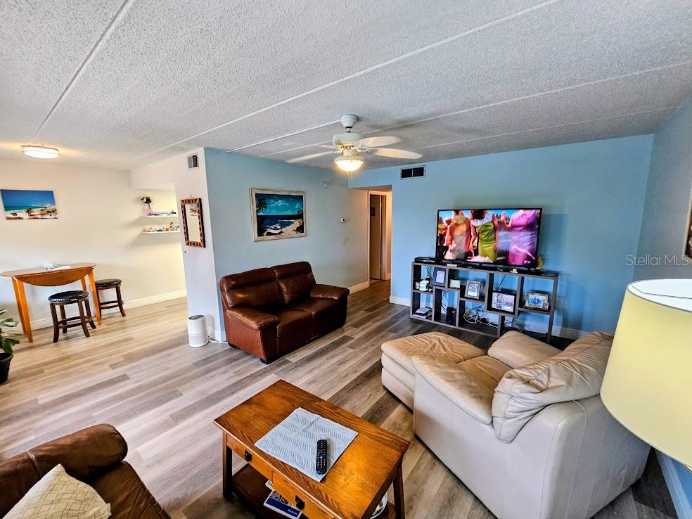 11620 PARK BOULEVARD UNIT 303, SEMINOLE, FL — photo 3 of 30