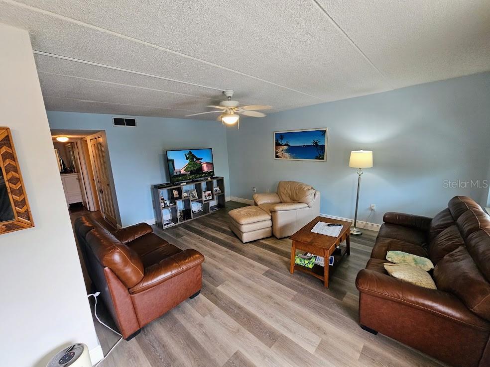 11620 PARK BOULEVARD UNIT 303, SEMINOLE, FL — photo 4 of 30