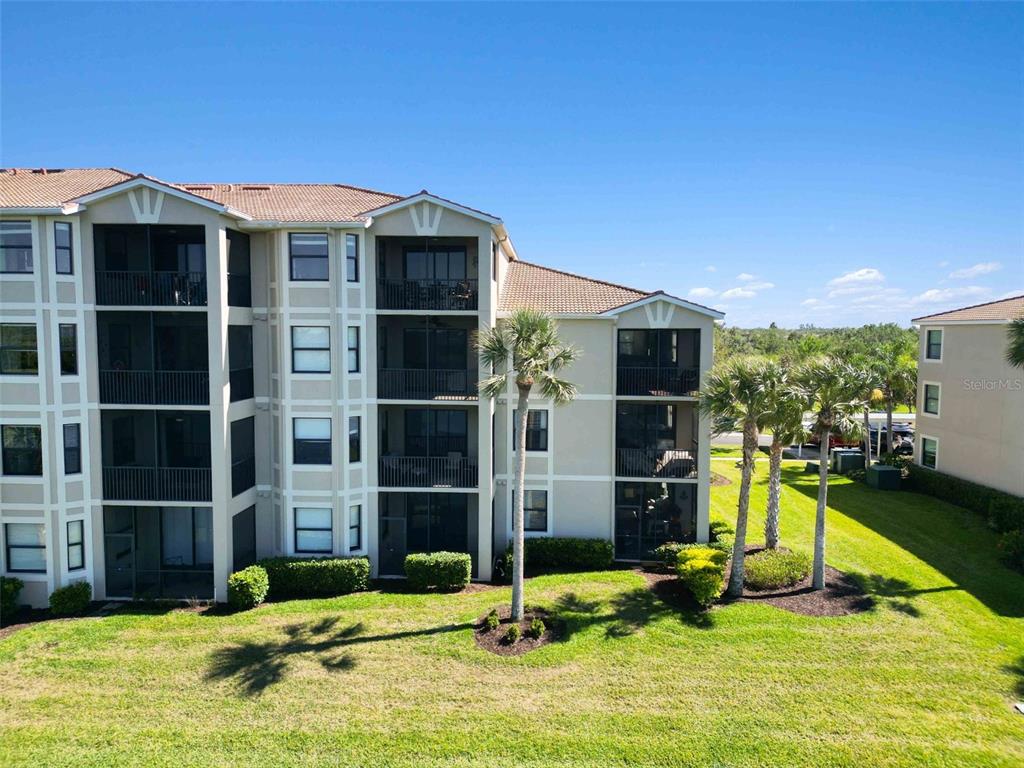 7015 RIVER HAMMOCK DRIVE UNIT 201, BRADENTON, FL — photo 2 of 30