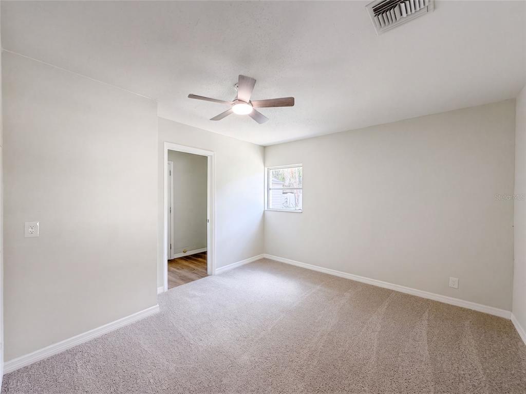 4526 EAGLES NEST ROAD, FRUITLAND PARK, FL — photo 4 of 26