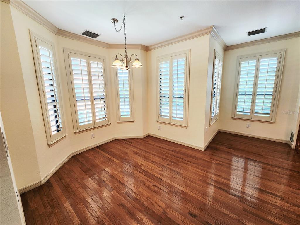 2733 VIA CIPRIANI UNIT 820B, CLEARWATER, FL — photo 4 of 30