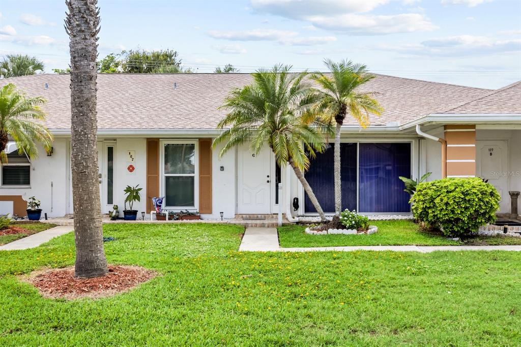 127 LAKES END DRIVE UNIT C