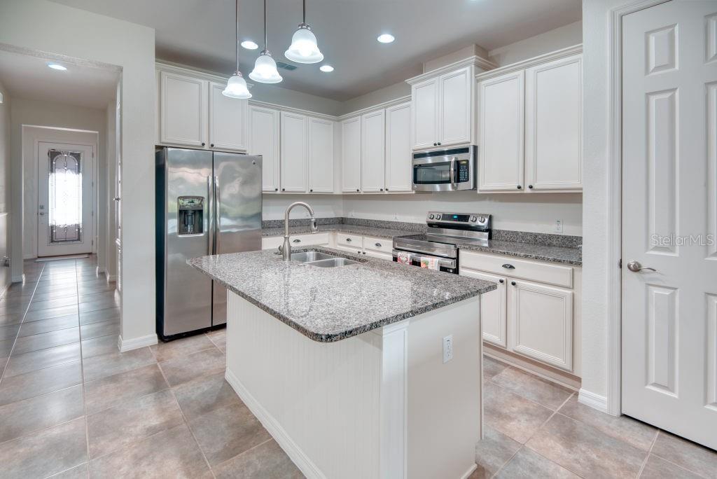 3432 FALLBROOK DRIVE, POINCIANA, FL — photo 4 of 41