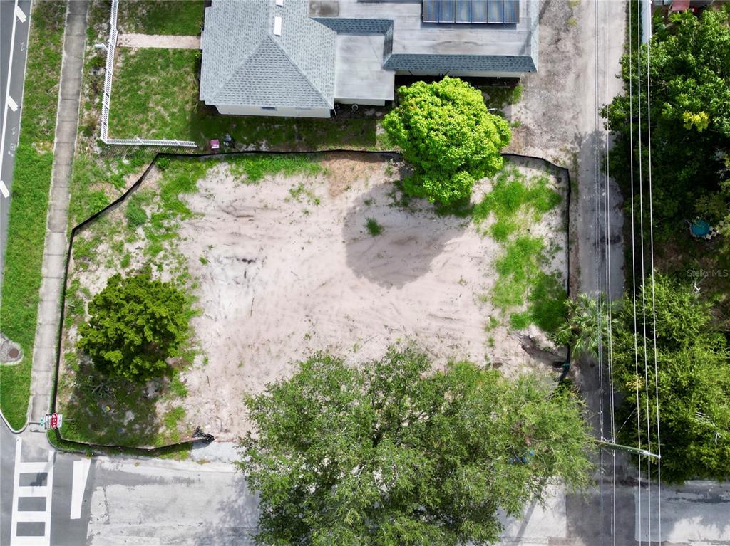 5262 5TH AVENUE N, ST PETERSBURG, FL — photo 2 of 10