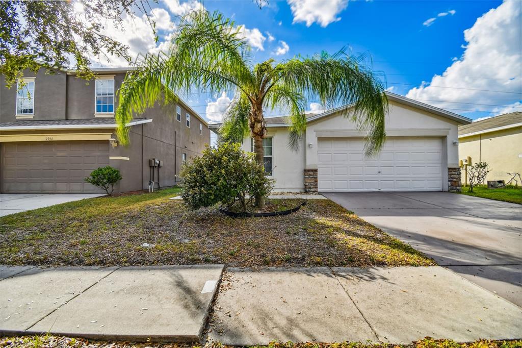 7956 CARRIAGE POINTE DRIVE, GIBSONTON, FL — photo 2 of 30