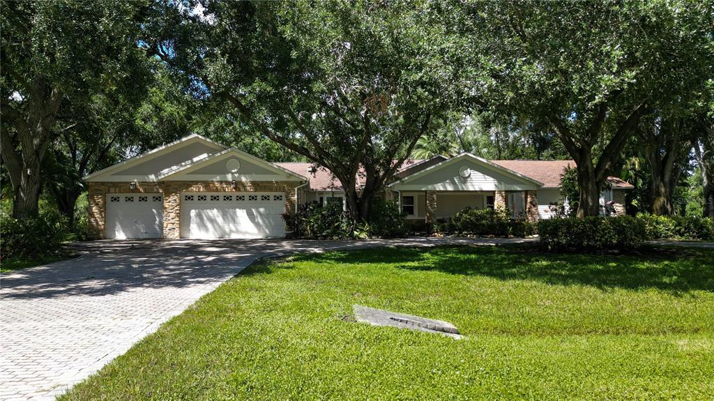 12511 PALOMINO COURT, TAMPA, FL — photo 2 of 30