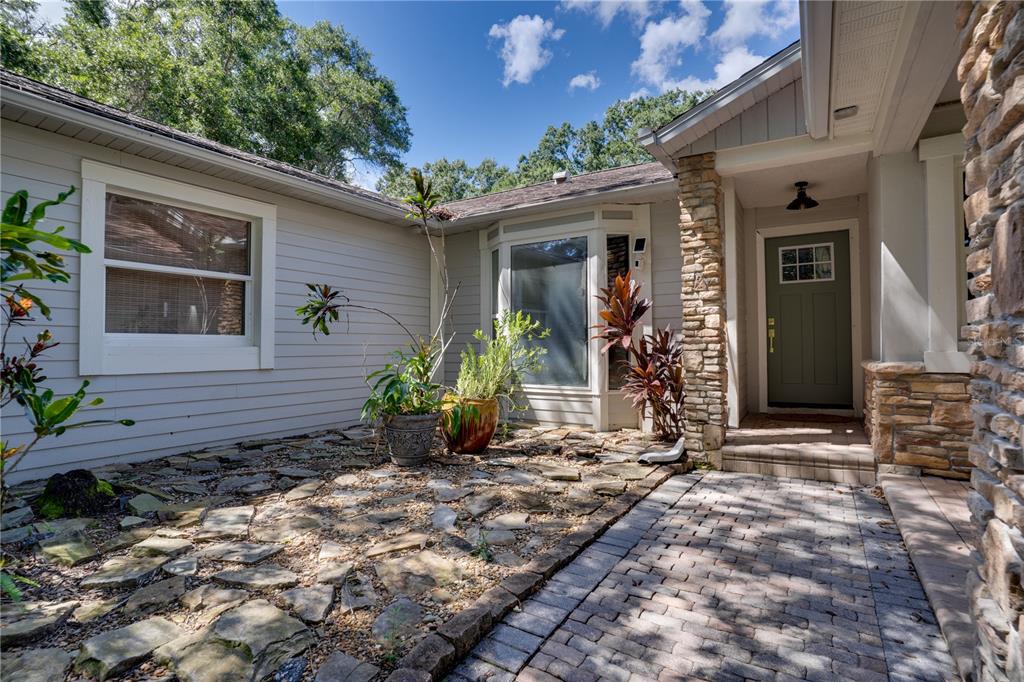 12511 PALOMINO COURT, TAMPA, FL — photo 4 of 30
