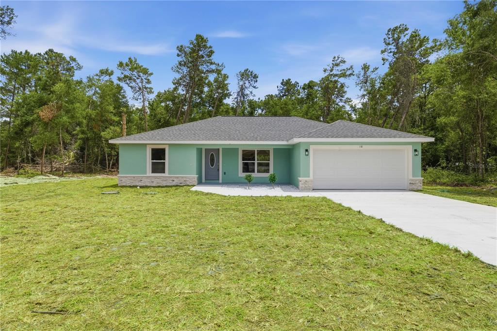 10 BAY LANE