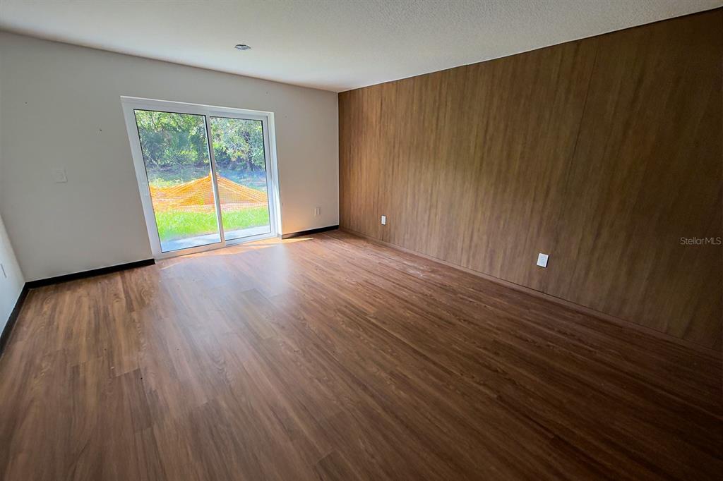 332 LAKE CRESCENT DRIVE, DEBARY, FL — photo 3 of 6