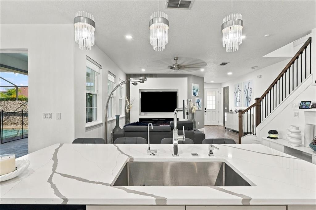 3020 CARDILLINO WAY, KISSIMMEE, FL — photo 4 of 30