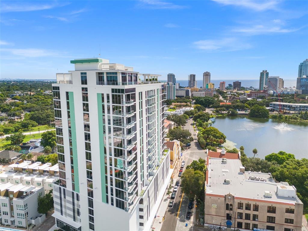 777 3RD AVENUE N UNIT 806, ST PETERSBURG, FL — photo 3 of 30