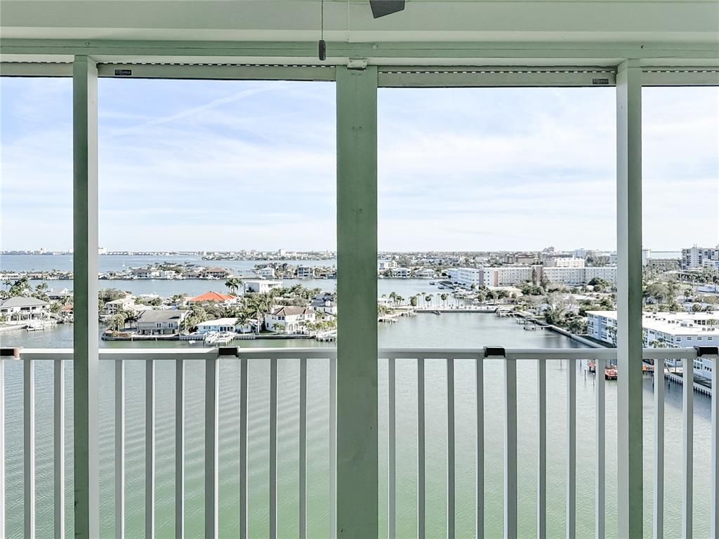 400 64TH AVENUE UNIT 1204, ST PETE BEACH, FL — photo 2 of 30