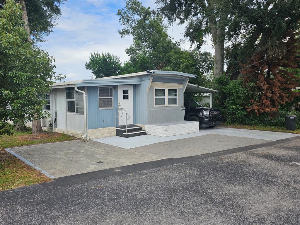 37433 HAMMOND DRIVE, ZEPHYRHILLS, FL — photo 3 of 28