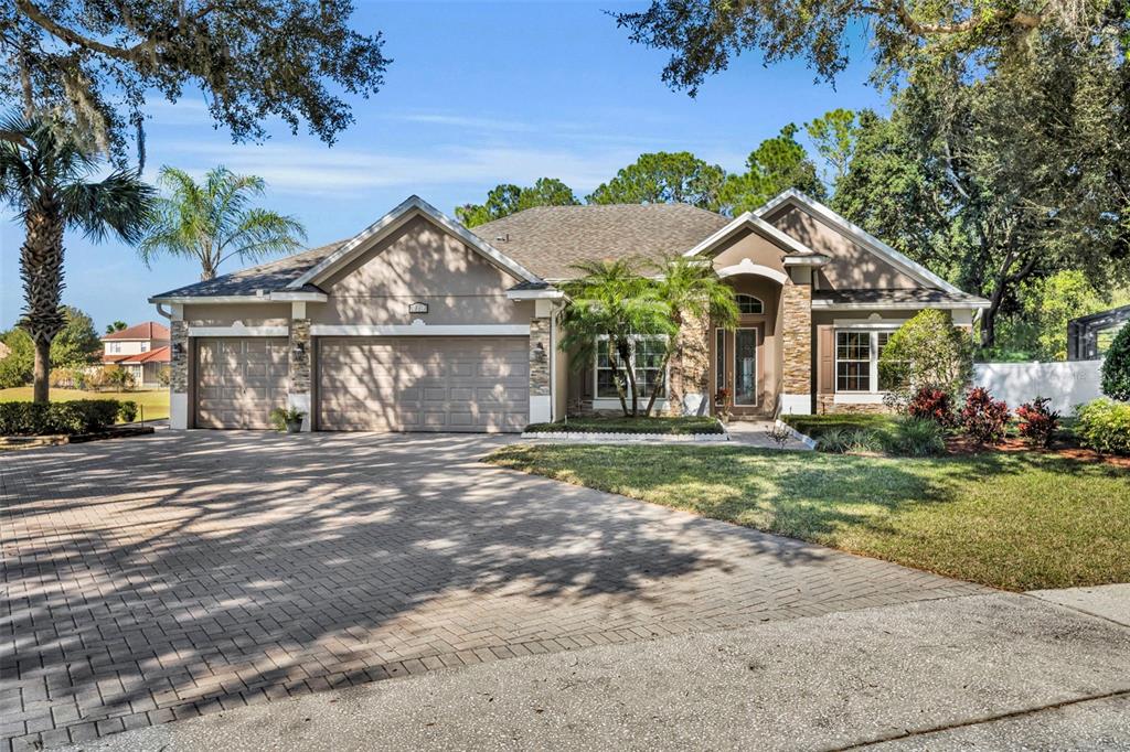 419 E BLUE WATER EDGE DRIVE