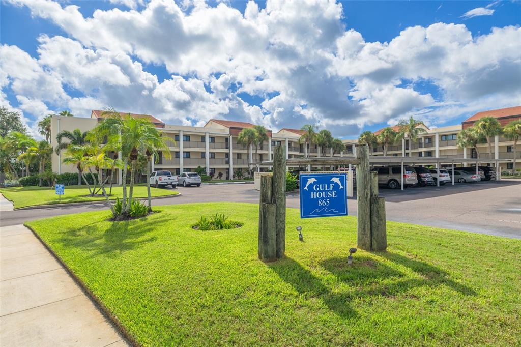 865 S GULFVIEW BOULEVARD UNIT 109, CLEARWATER BEACH, FL — photo 3 of 26