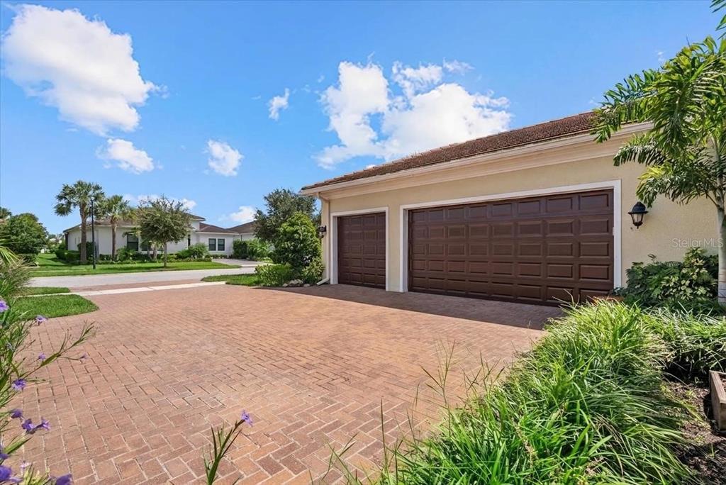 4823 PASTEL COURT, SARASOTA, FL — photo 4 of 30