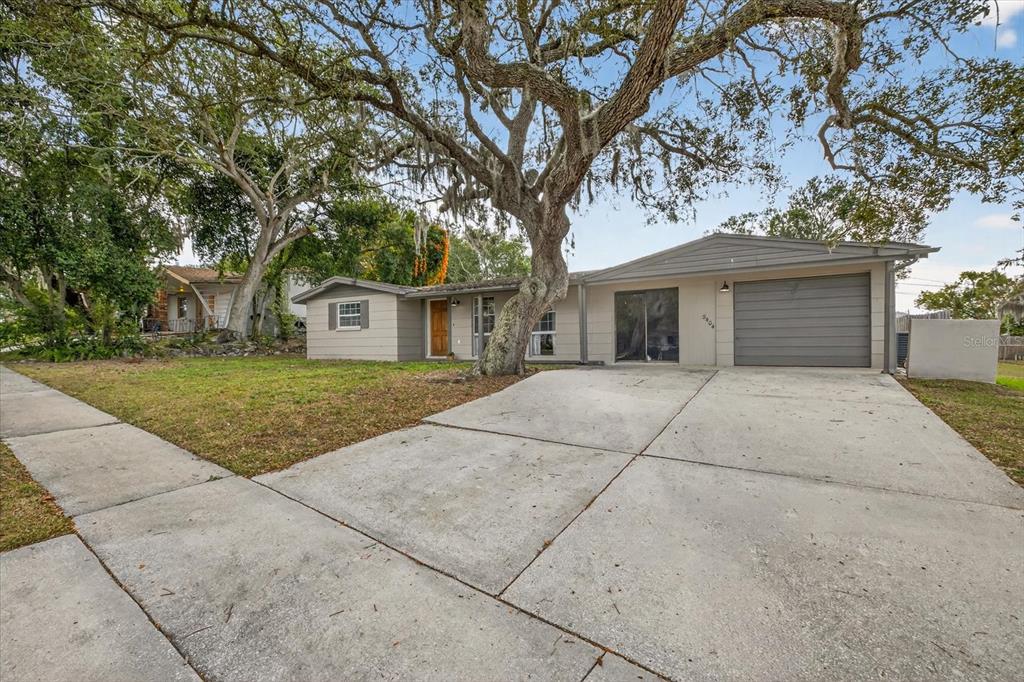 5404 FRONT DRIVE, HOLIDAY, FL — photo 3 of 46