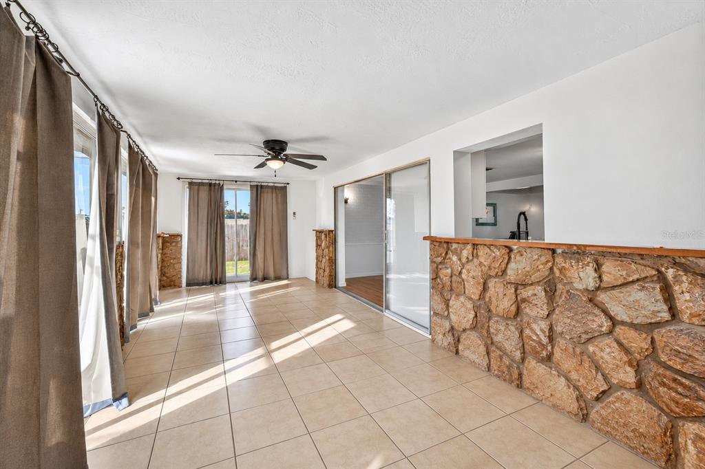 5404 FRONT DRIVE, HOLIDAY, FL — photo 5 of 46