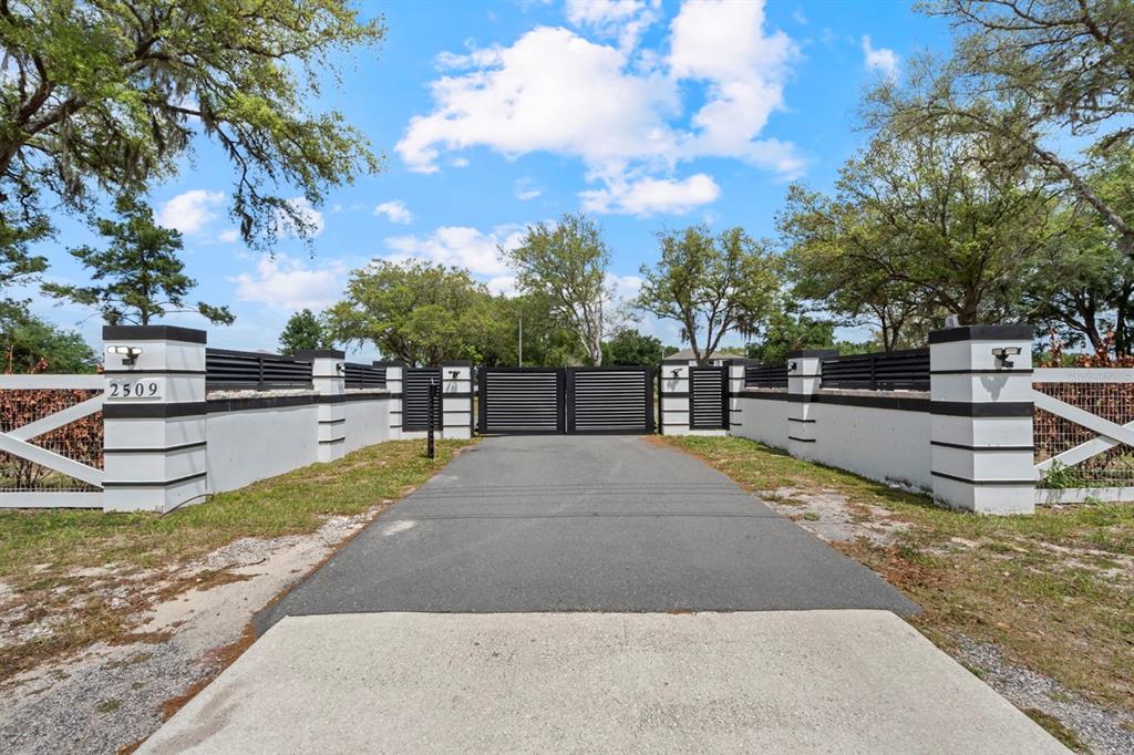 2509 APPY LANE, APOPKA, FL — photo 3 of 48