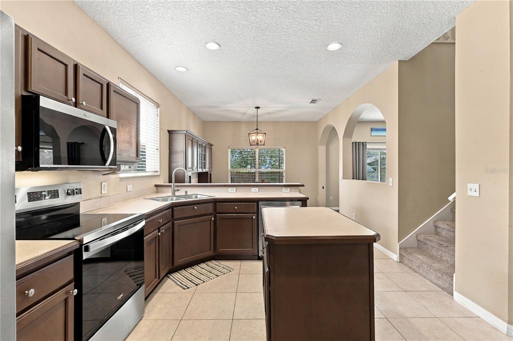 1367 OSPREY WAY, APOPKA, FL — photo 4 of 30