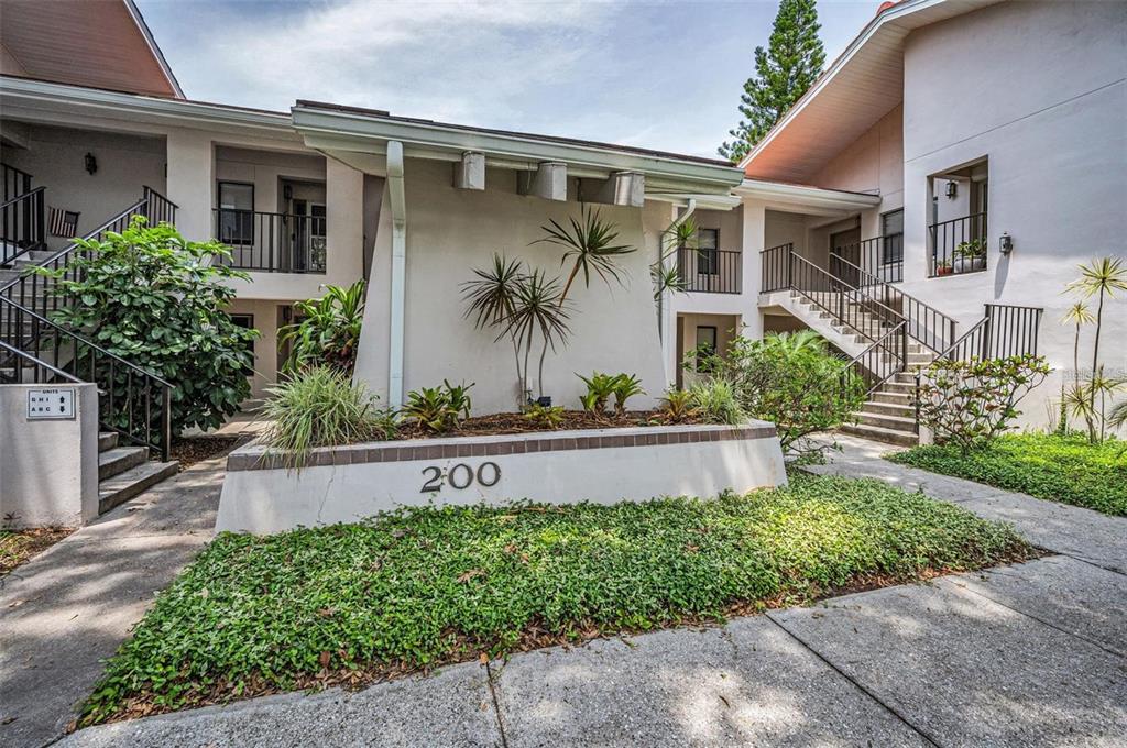 300 S FLORIDA AVENUE UNIT 200J