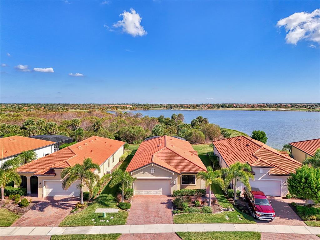 24080 SPARTINA DRIVE, VENICE, FL — photo 2 of 30