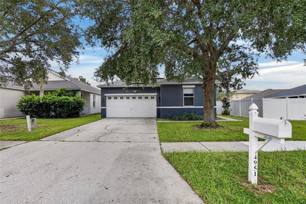 4951 WHISTLING PINES COURT, WESLEY CHAPEL, FL — photo 4 of 30