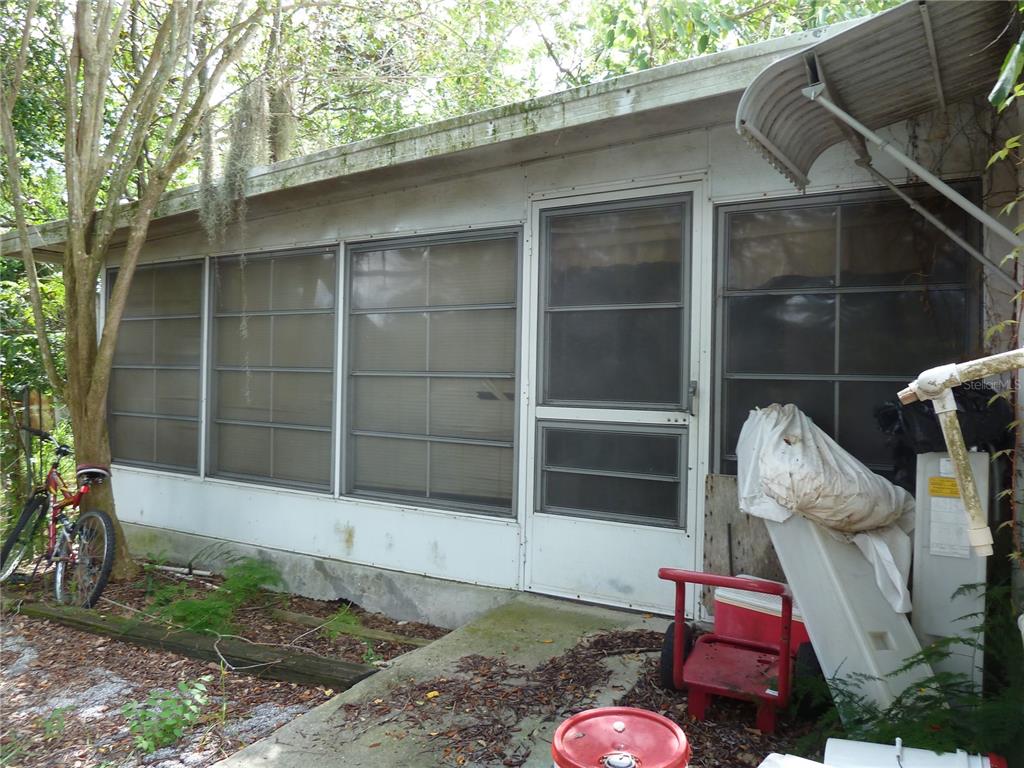 1202 LUCAS STREET, HOLIDAY, FL — photo 4 of 11