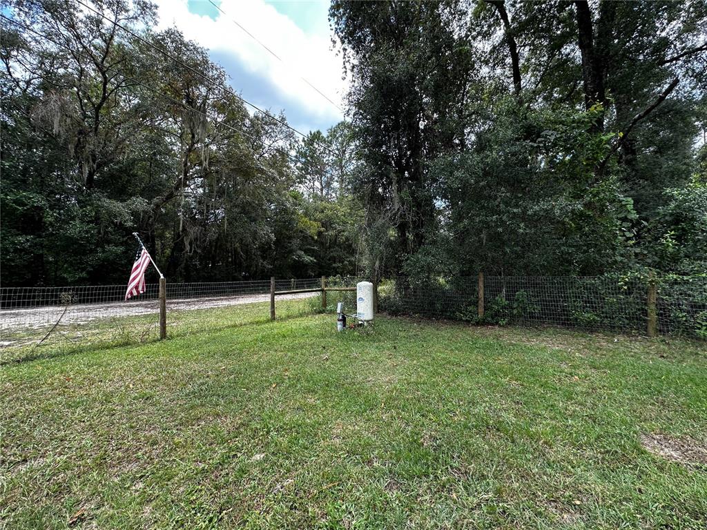 148 NE 155TH TERRACE, WILLISTON, FL — photo 4 of 30