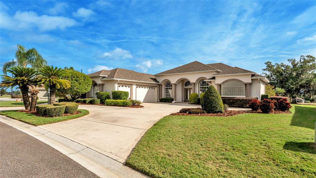 2767 HUNTINGTON HILLS DRIVE