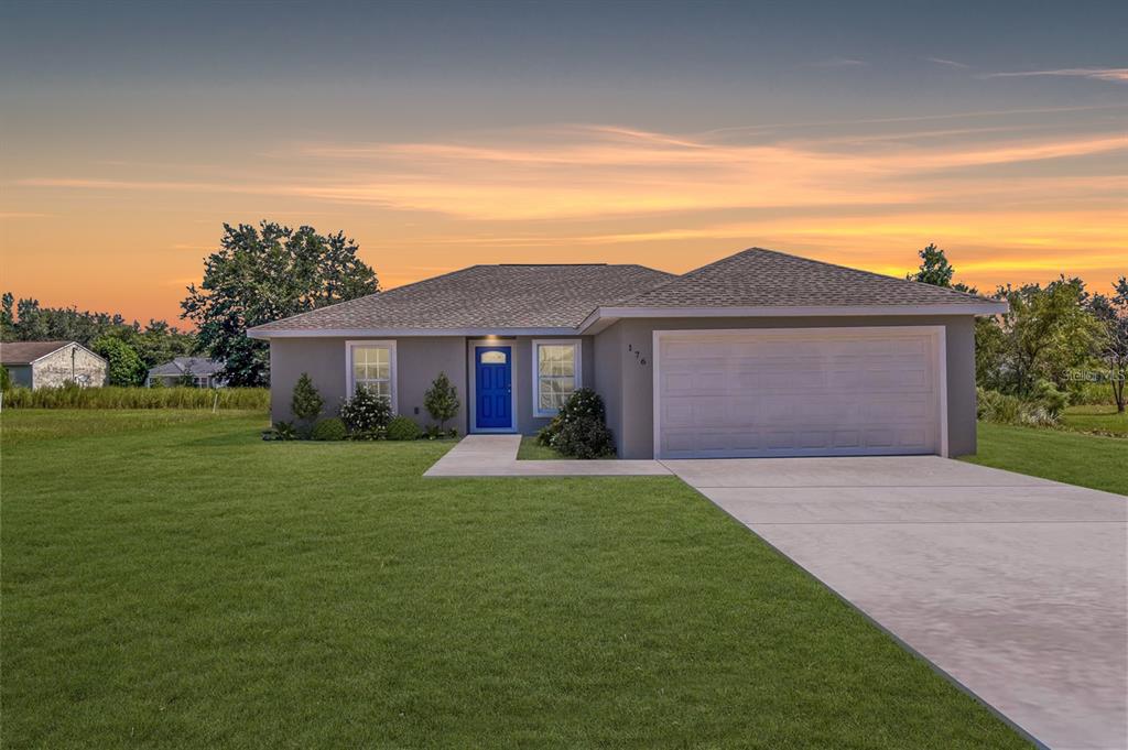 8123 SW 200TH COURT