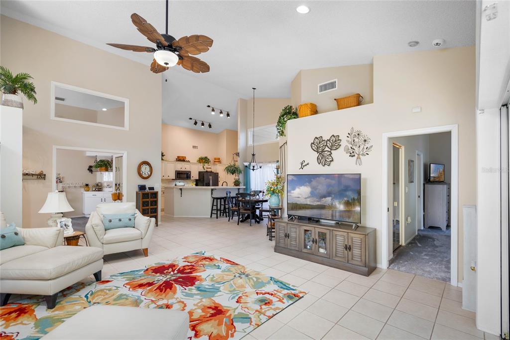 7815 GENEVA LANE, SARASOTA, FL — photo 2 of 30
