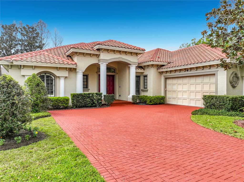 587 BROADOAK LOOP