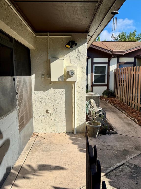 10023 BRIGHTFIELD COURT, ORLANDO, FL — photo 3 of 42