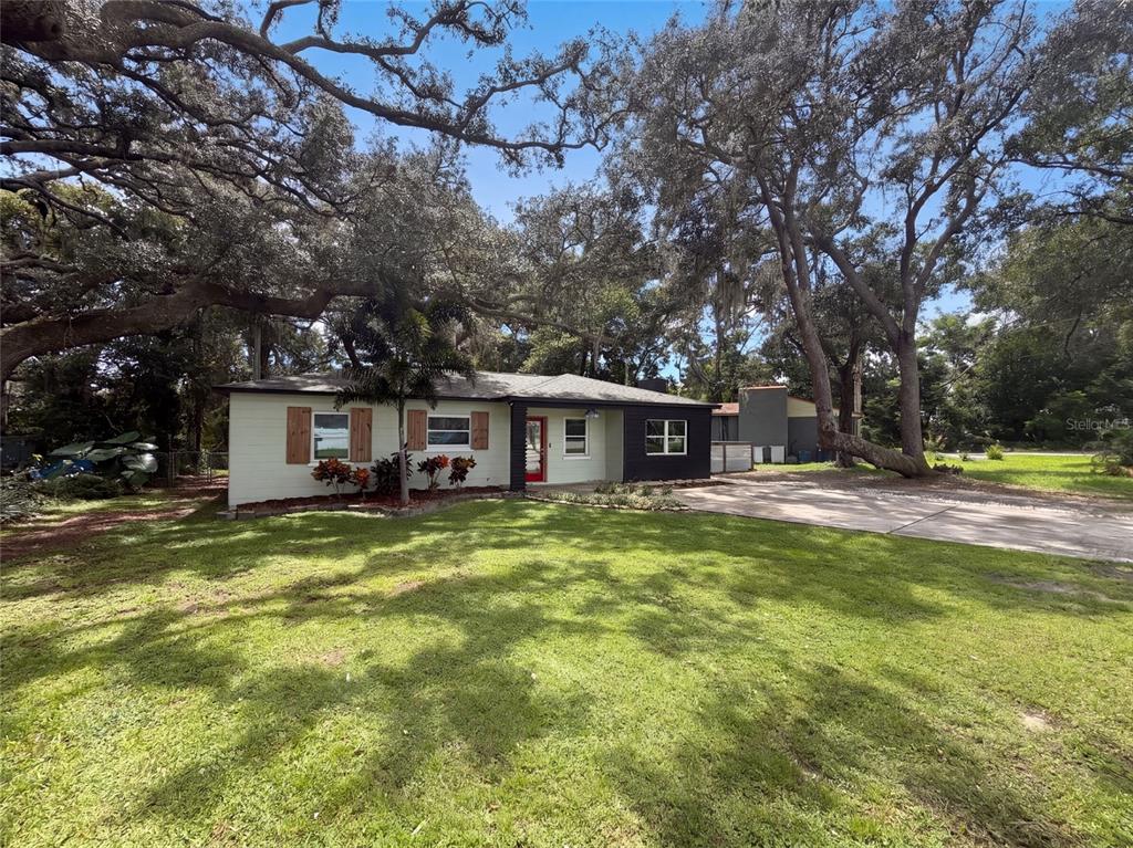 10806 W ELBOW DRIVE